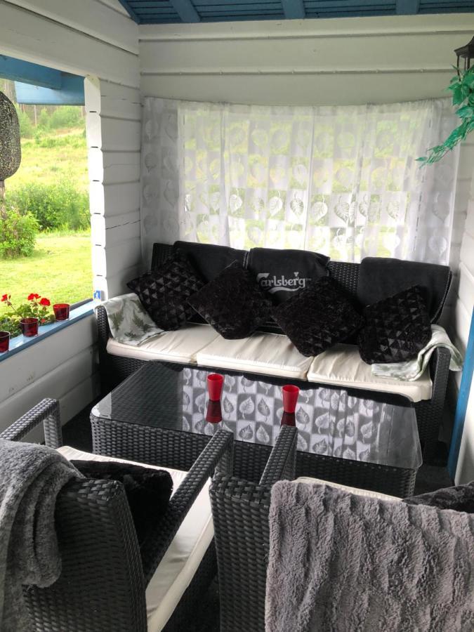 Mysig Timmerstuga Med Braskamin Naera Hovfjaellet Torsby Εξωτερικό φωτογραφία