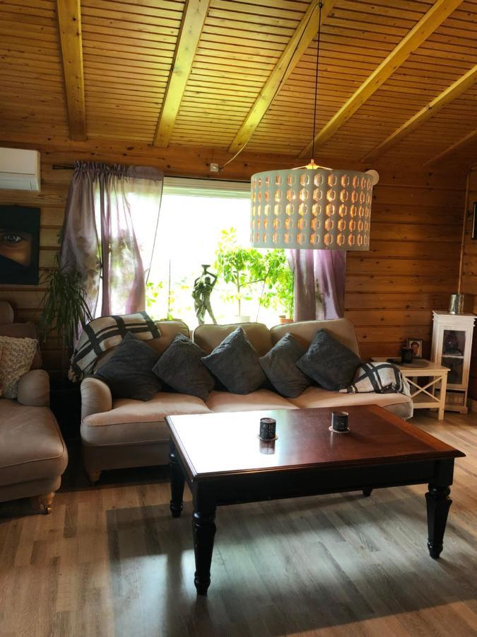 Mysig Timmerstuga Med Braskamin Naera Hovfjaellet Torsby Εξωτερικό φωτογραφία